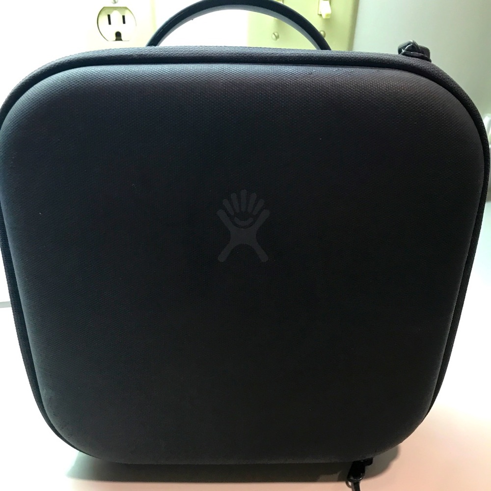 Sturdy Hydro Flask Kids Insulated Lunch Box Black